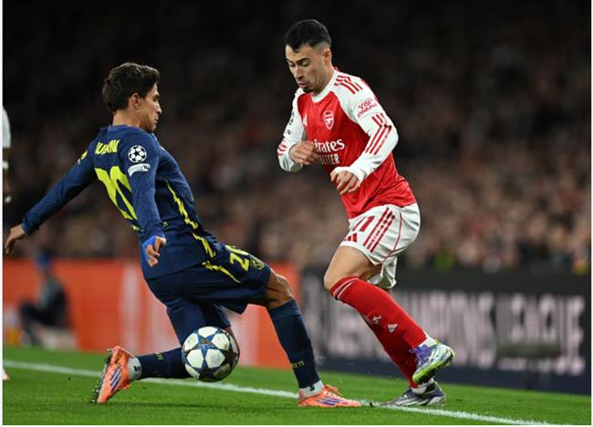 Hiệp 2 bùng nổ, Arsenal hạ Atletico 4-0 tại Emirates 3