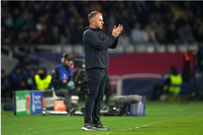 HLV Hansi Flick noi ve chien thang truoc Dortmund.