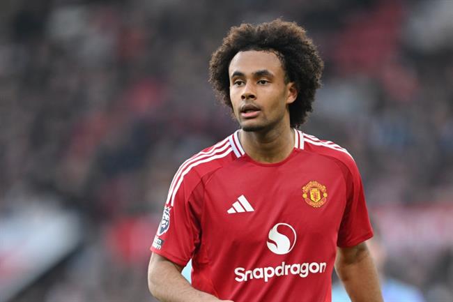 MU san sang ban hoac cho muon Joshua Zirkzee vao thang 1.