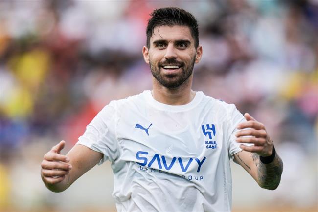 MU xem xet nghiem tuc kha nang chieu mo Ruben Neves.