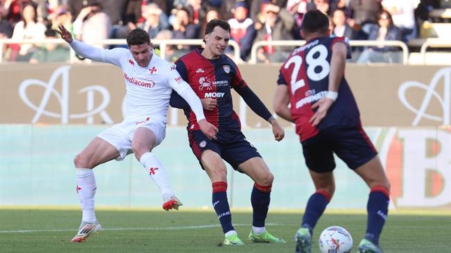 Nhận định Hellas Verona vs Cagliari (01h45 ngày 294) Cân tài cân sức 2