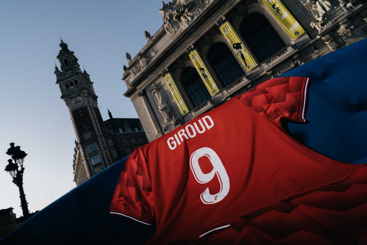 CHÍNH THỨC Olivier Giroud trở lại Ligue 1 sau 13 năm 1