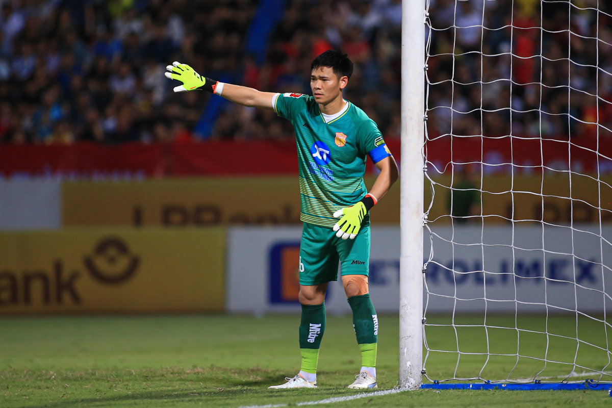 Nguyen Manh CAHN vs Nam dinh 4/5