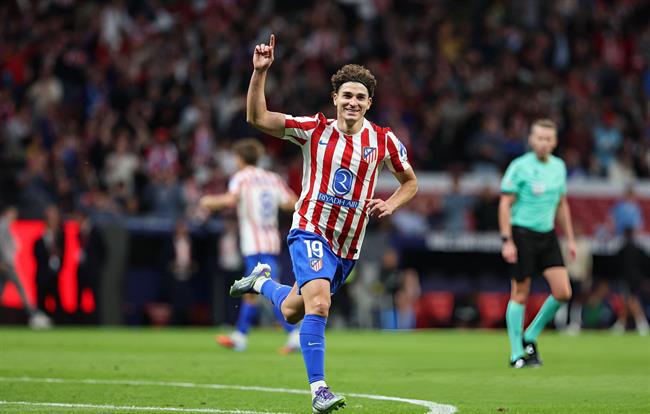 Diego Simeone quyết giữ chân bằng được Julian Alvarez 1