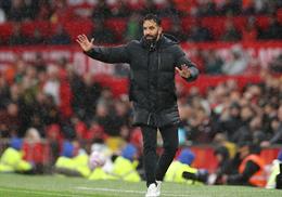 Ruben Amorim thừa nhận MU tự làm khó mình trước Chelsea