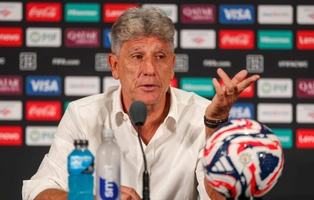 HLV Fluminense tự hào khi lấy lại hình ảnh cho bóng đá Brazil