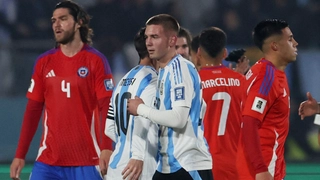 Franco Mastantuono: “Messi là HLV tuyệt nhất mà bạn có ở trên sân!”