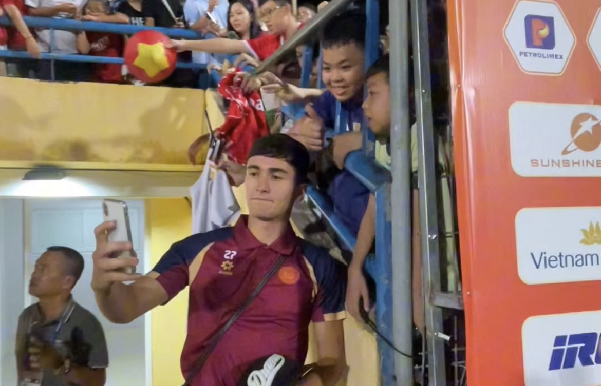 Hành trình chông gai của những ngôi sao Việt kiều 2