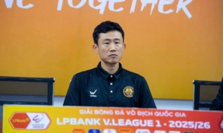 HLV Hàn Quốc bị CLB Thanh Hóa chậm trả lương