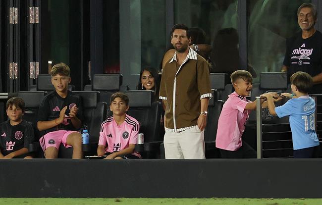 HLV Inter Miami báo tin đáng ngại về chấn thương của Messi 1