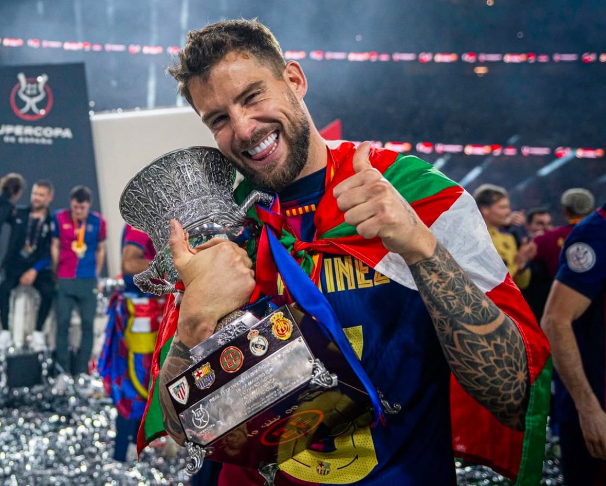 Inigo Martinez Nỗi tiếc nuối của Barcelona 1