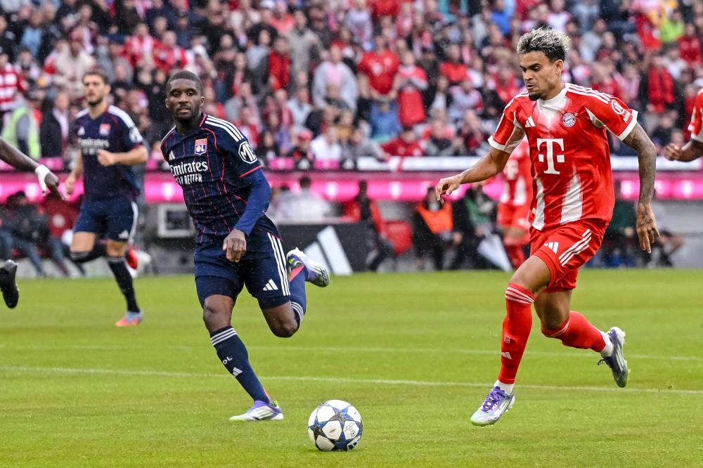 Luis Diaz Thắp ngọn lửa khởi đầu nơi hành lang trái Bayern 1