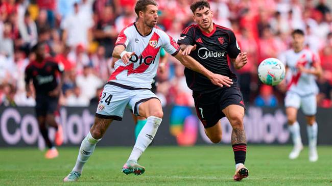 Nhận định Sevilla vs Barca (21h15 ngày 510) Đối thủ ưa thích 1